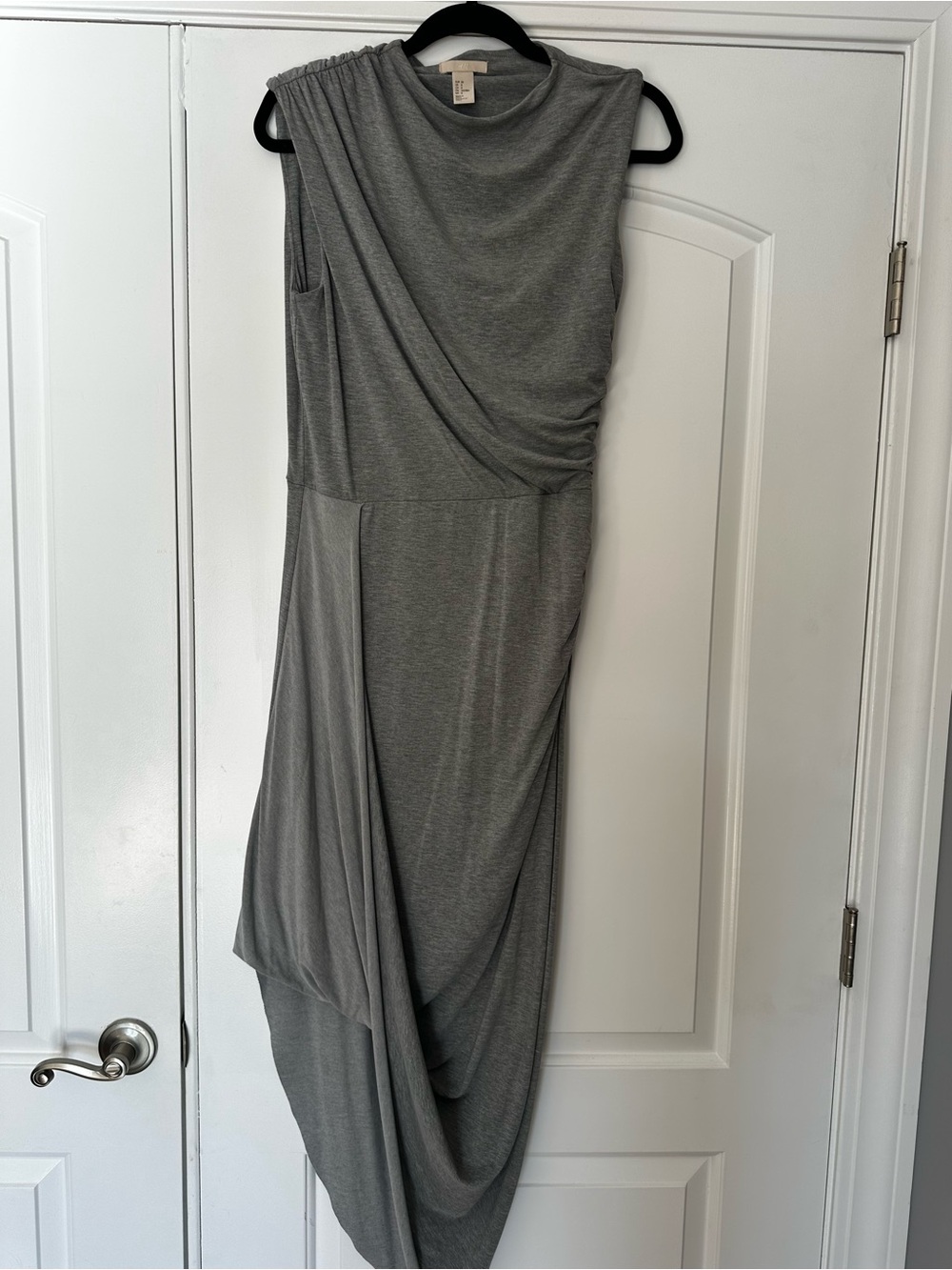 H&M Sleeveless Gray Draped Midi Dress
